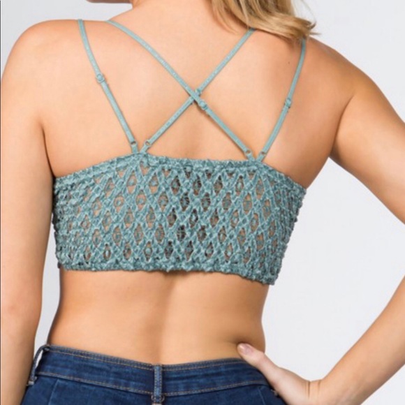 Crochet Crisscross Strap Bralette-Mint - Picture 2 of 3